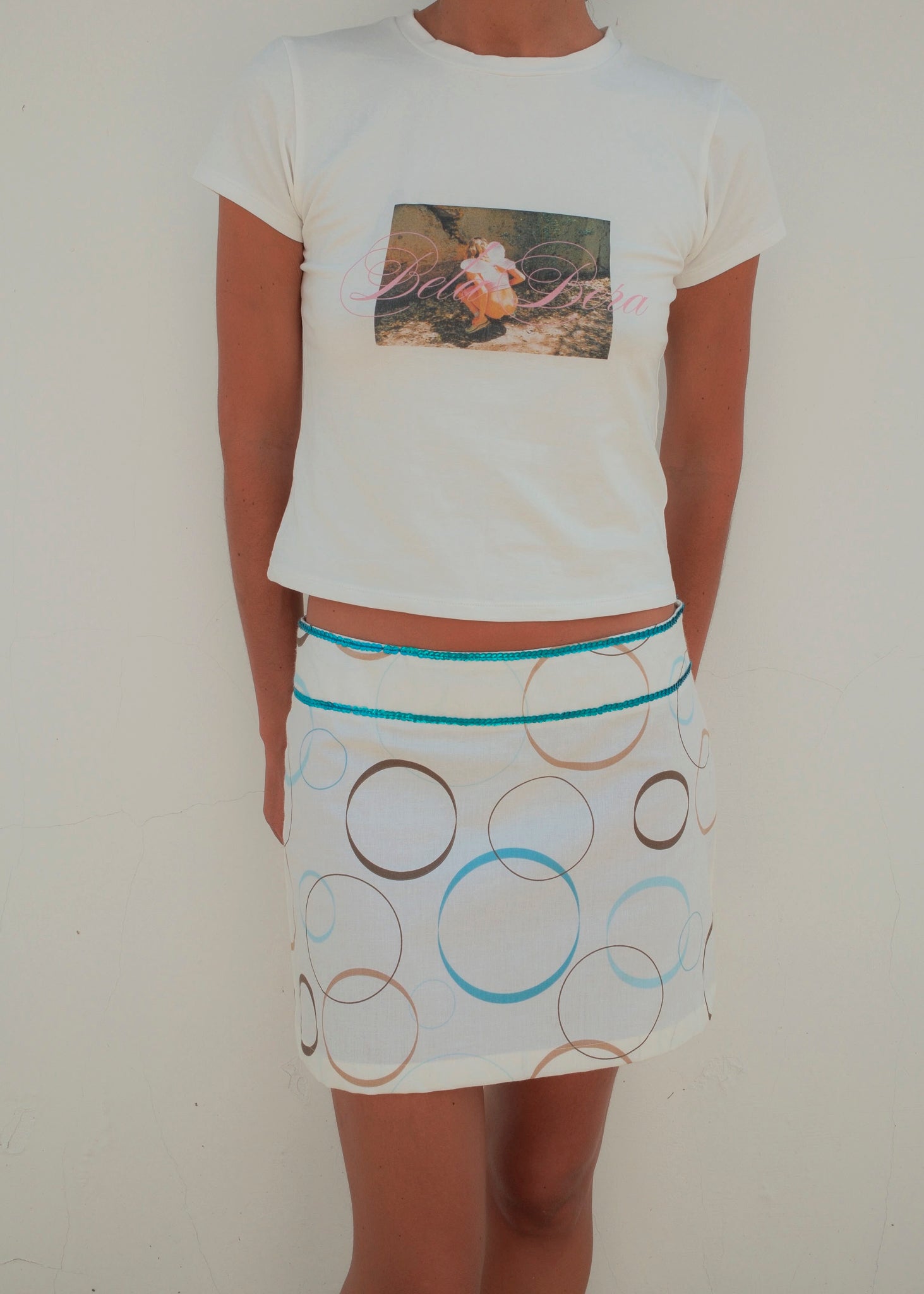 CHAPTER 00 — Short Skirt / Circles