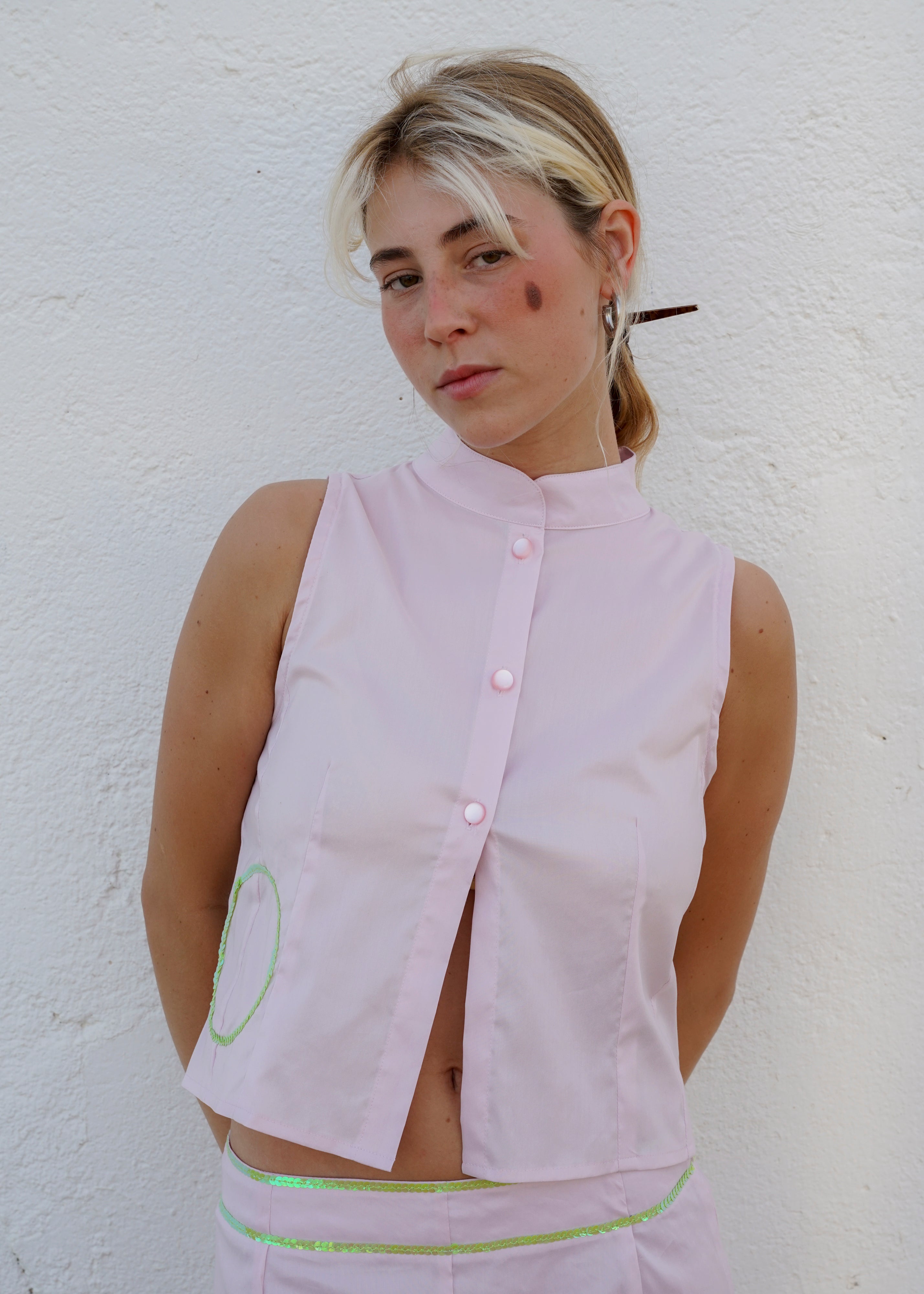 CHAPTER 00 — Sleeveless Top / Soft Pink