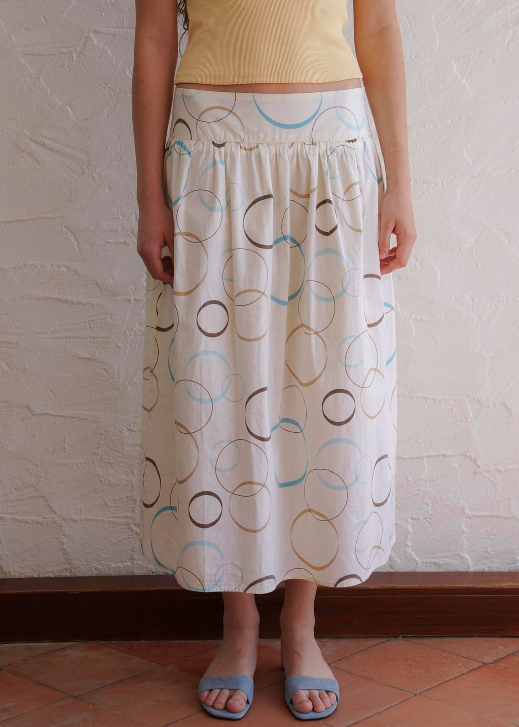 CHAPTER 00 — Long Skirt / Circles