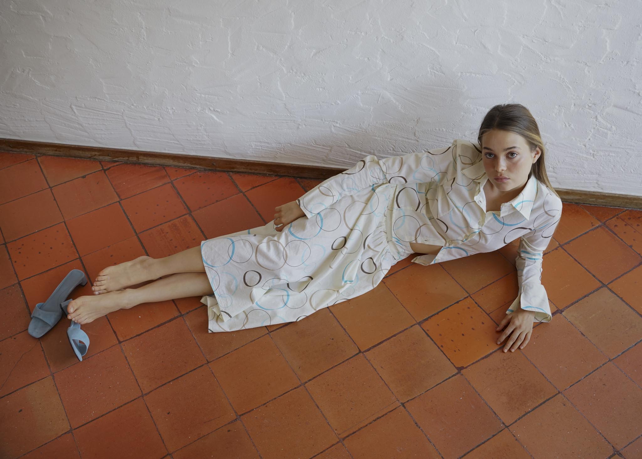 CHAPTER 00 — Long Skirt / Circles