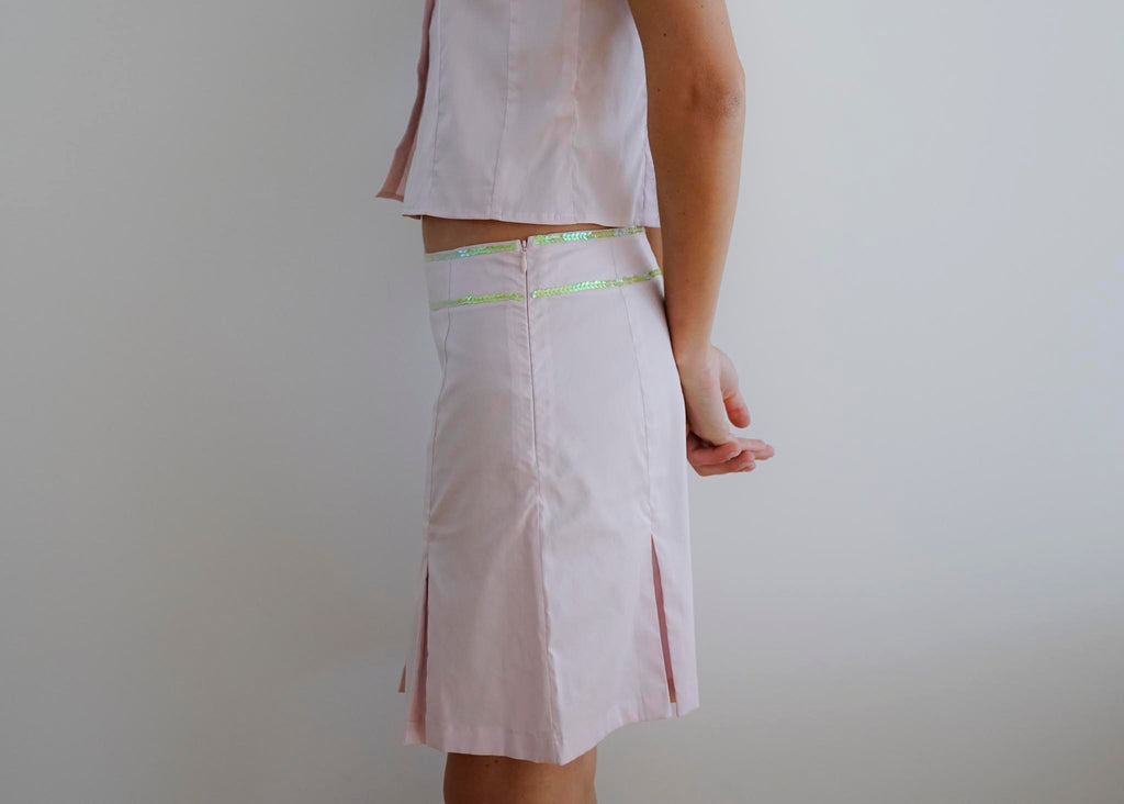 CHAPTER 00 — Short Skirt / Soft Pink